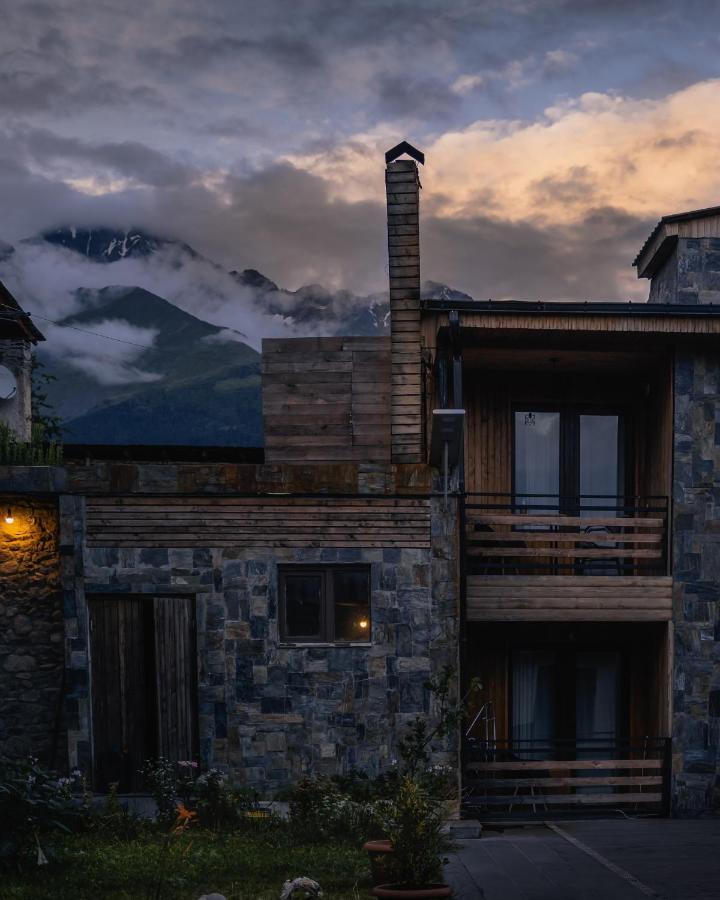 Hotel Old House 메스티아 외부 사진