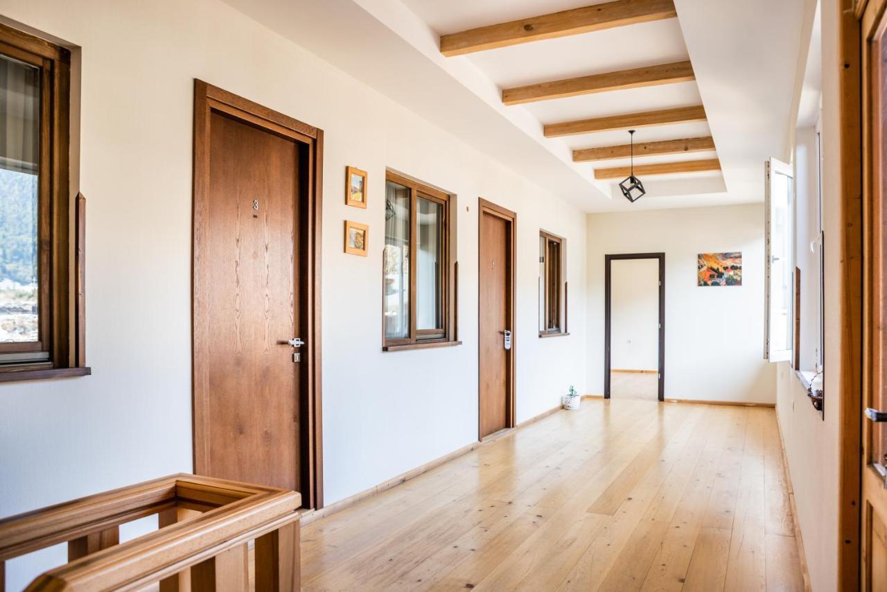 Hotel Old House 메스티아 외부 사진